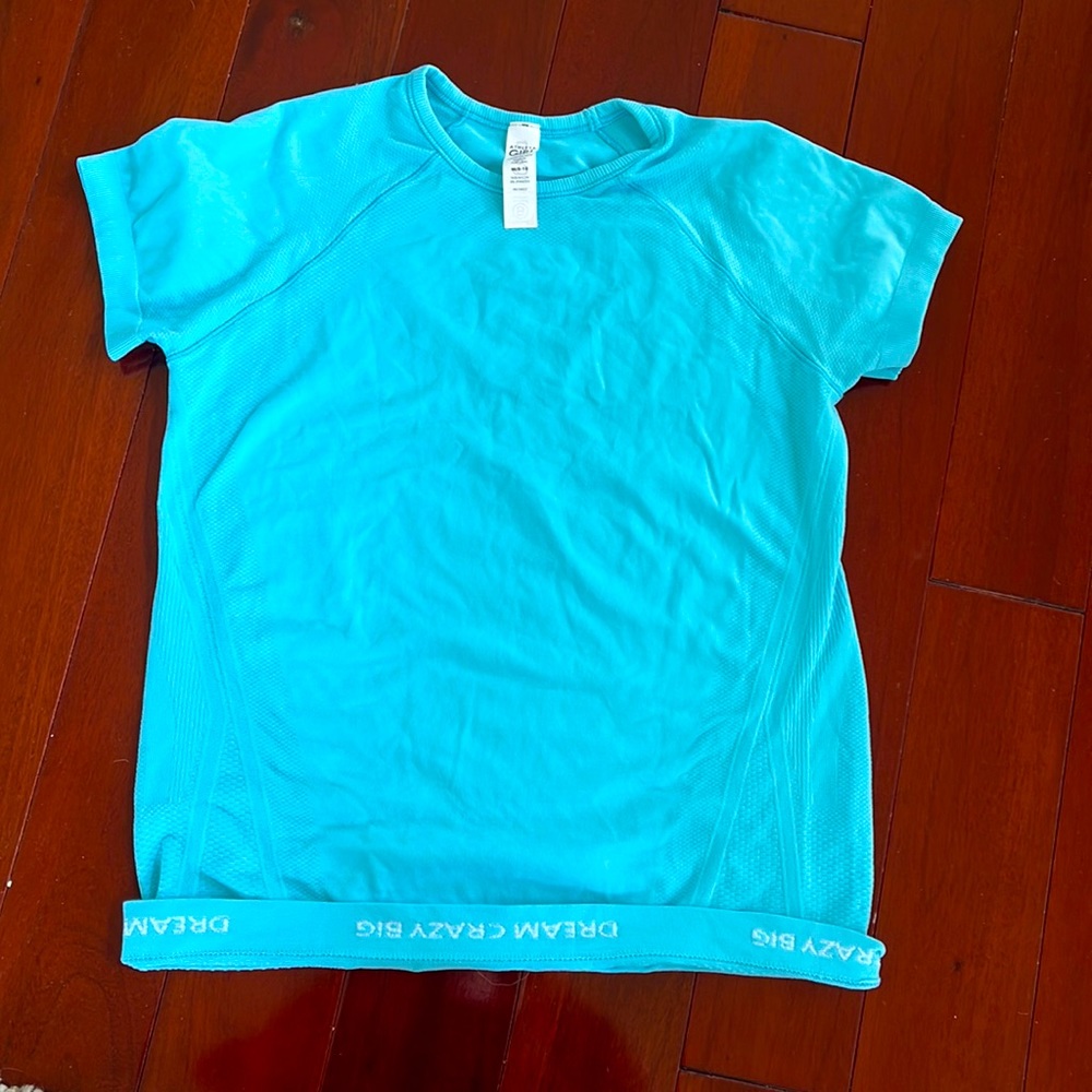 Athleta light blue t shirt
